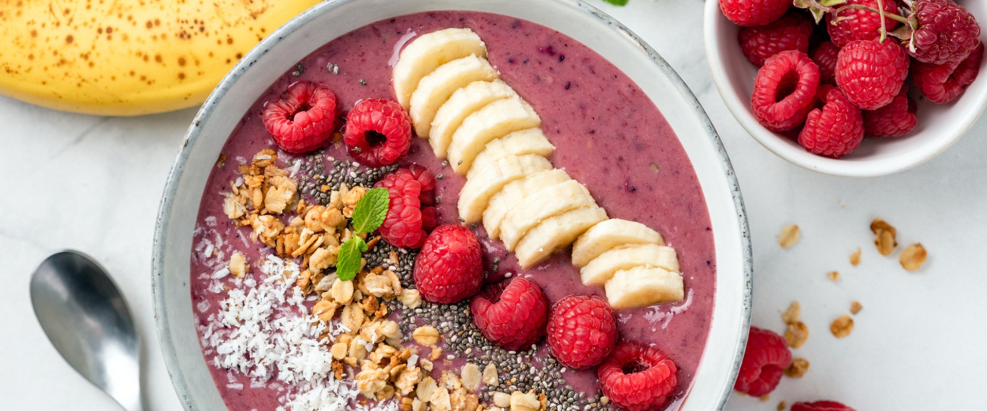 What Foods Should You Eat After Dental Surgery?